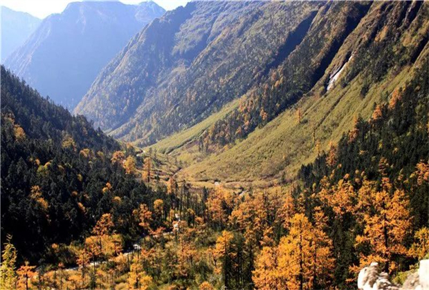 怒江定制旅游：來福貢，一起用腳步丈量山川，享受美好